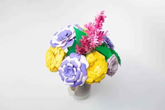 Strategic Design and Lasting Impact: The Amaranthus and Roses 3D Bouquet